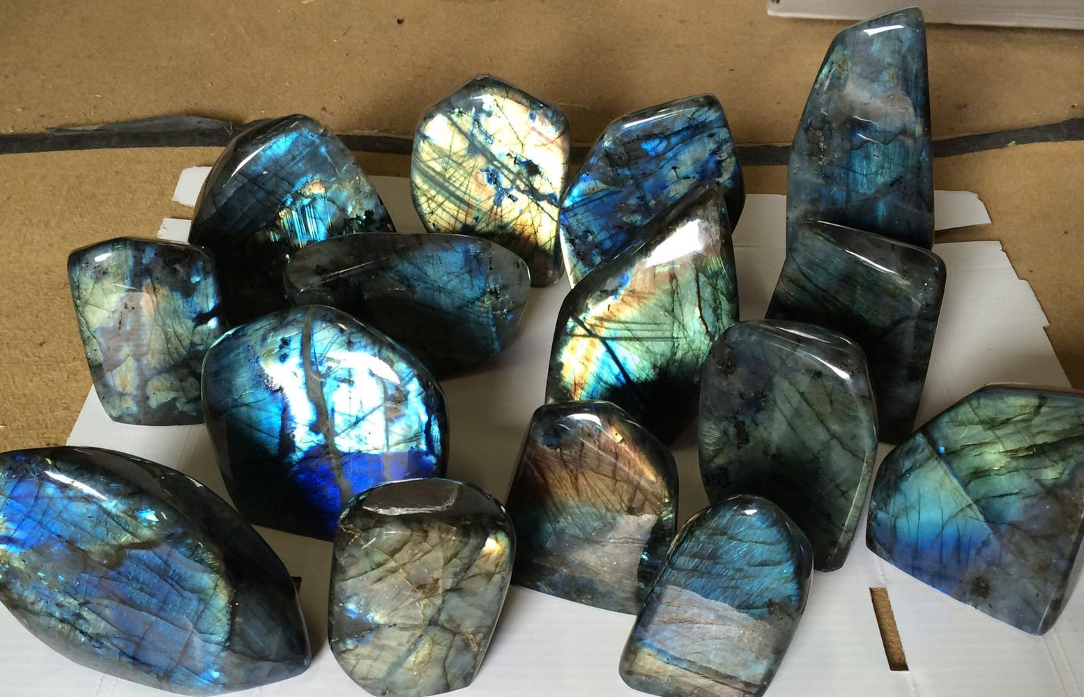 Labradorite free form